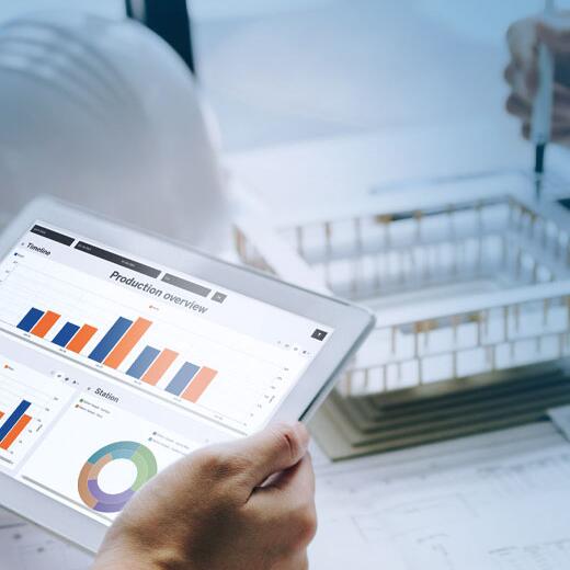 Tekla produktionsplanering surfplatta och dashboard